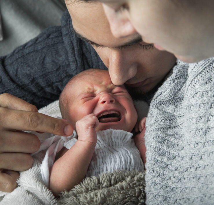 noworodek z kolką niemowlęcą płacz dziecka