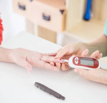 krzywa cukrowa w ciąży poprzedzona jest badaniem cukru we krwi